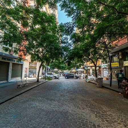 Alice In Wonderland Apartman Nápoly Kültér fotó