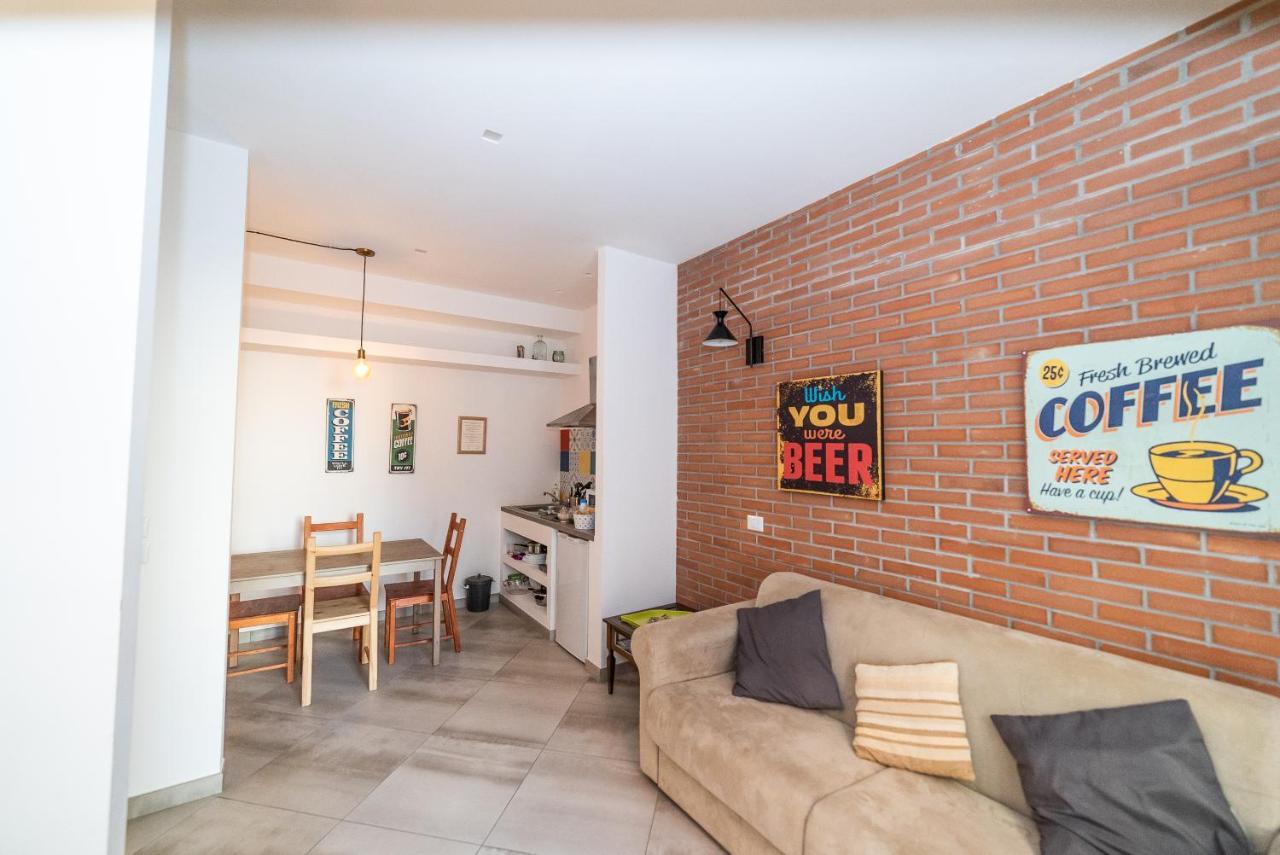Alice In Wonderland Apartman Nápoly Kültér fotó