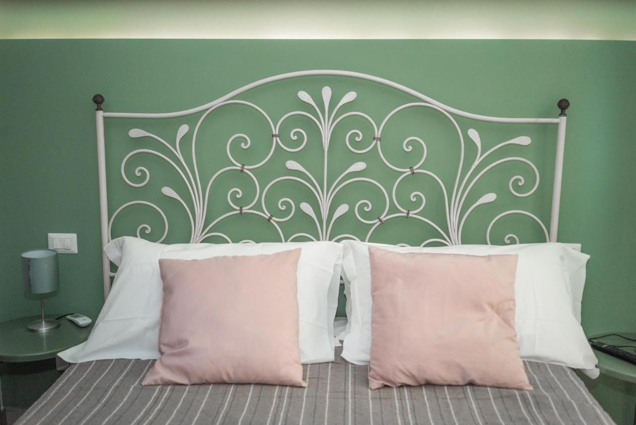 Alice In Wonderland Apartman Nápoly Kültér fotó