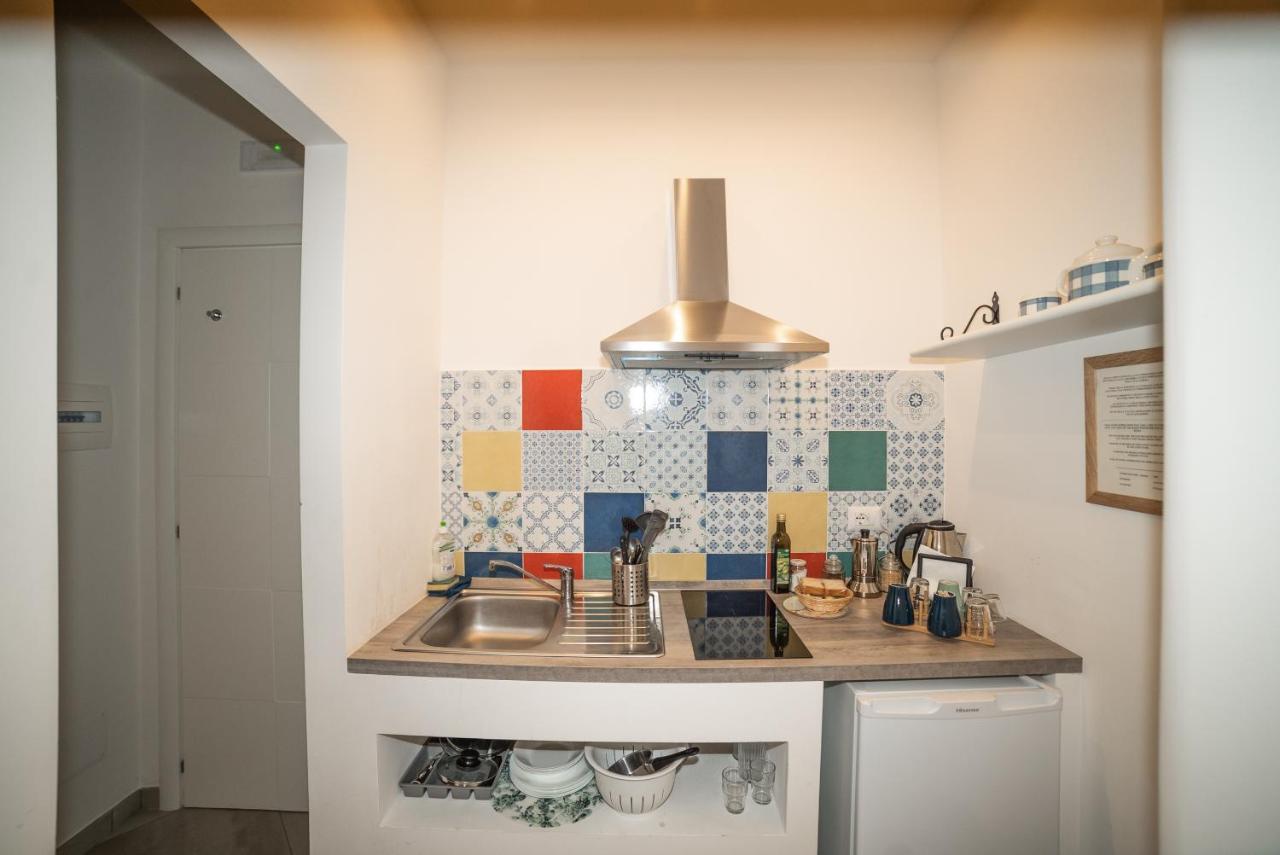 Alice In Wonderland Apartman Nápoly Kültér fotó