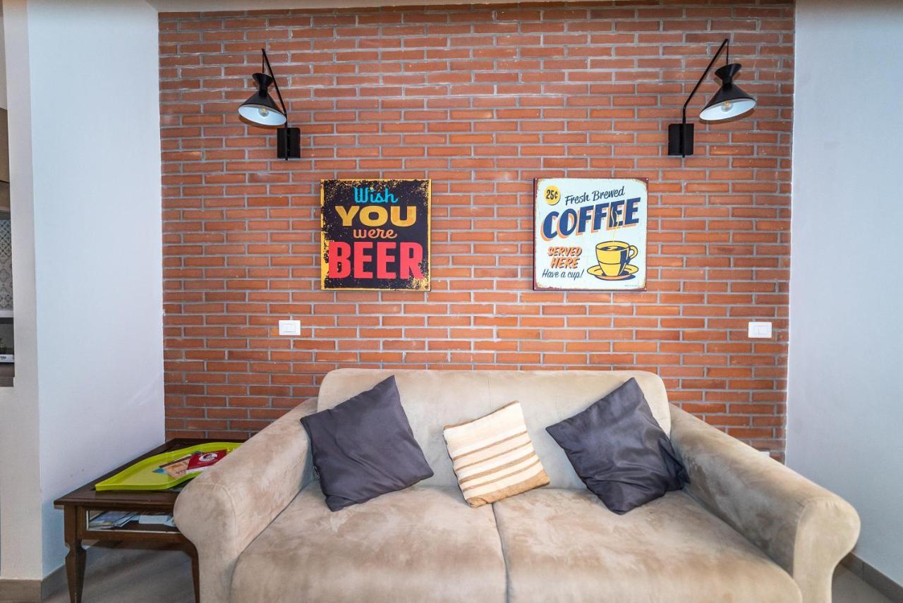 Alice In Wonderland Apartman Nápoly Kültér fotó