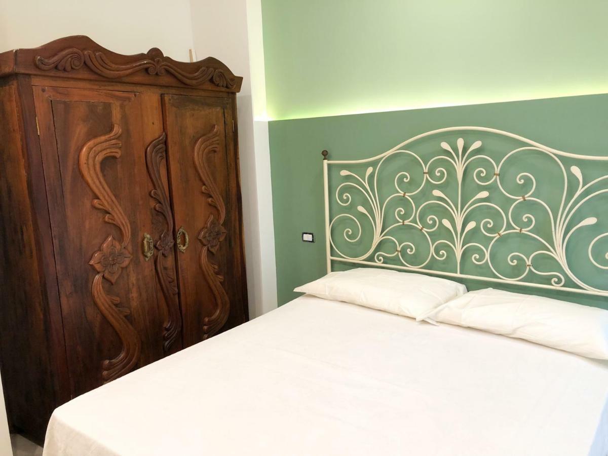 Alice In Wonderland Apartman Nápoly Kültér fotó
